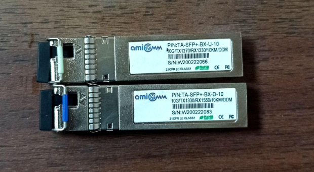 SFP (Small Form-factor Pluggable)